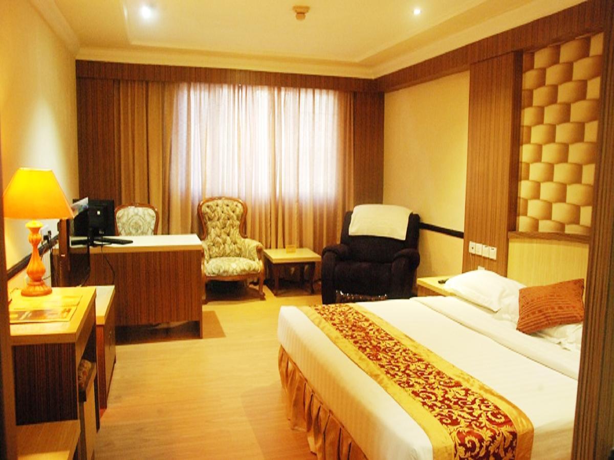 Formosa Hotel Batam Exterior photo